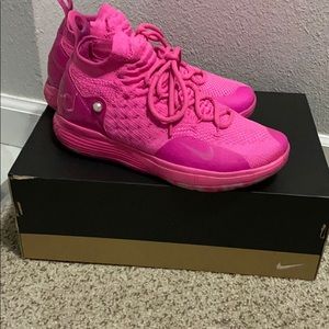 Kevin Durant 11 Aunt Pearl Nike Shoes